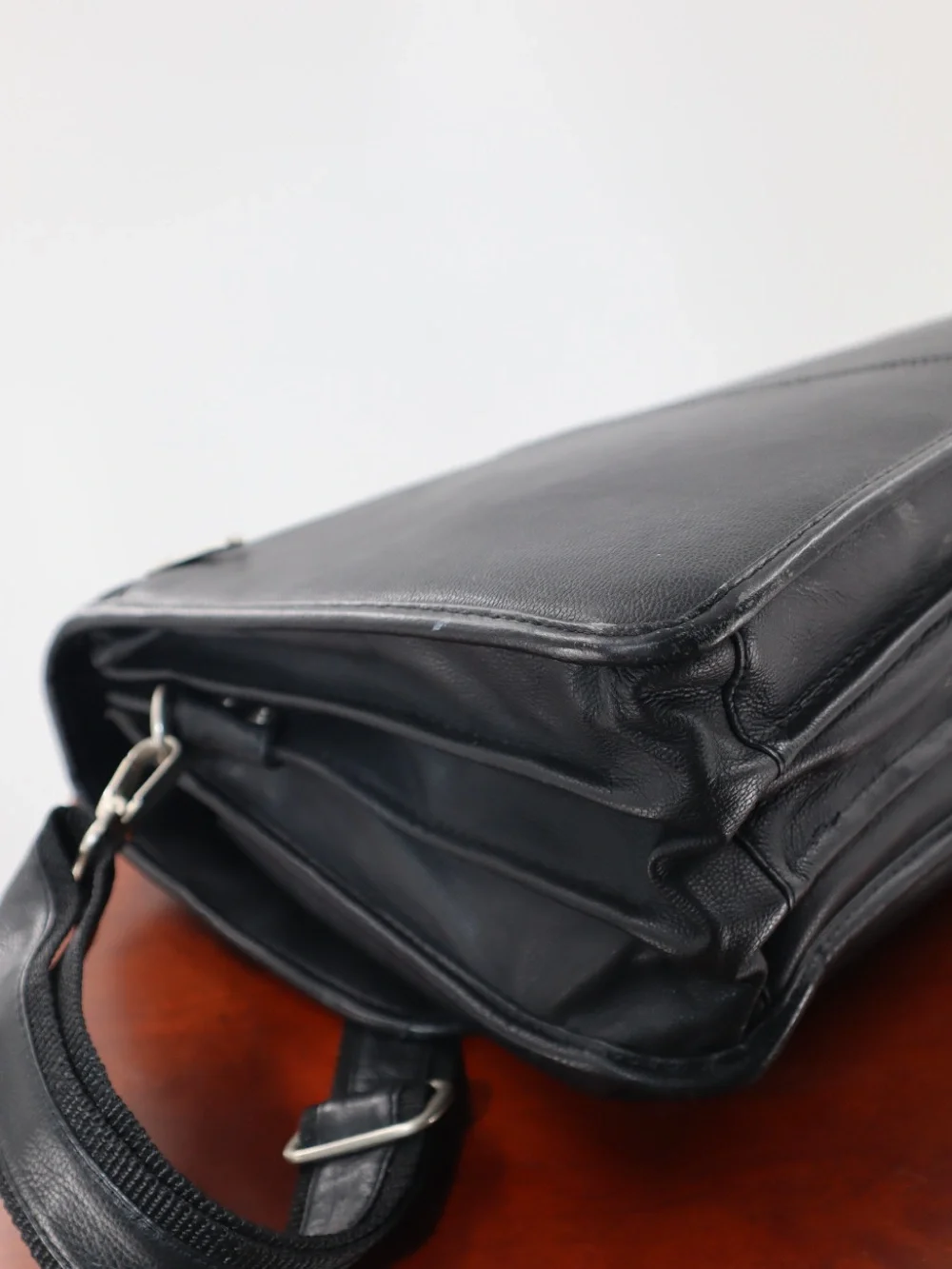 Samsonite Black Leather Briefcase with Silver Lock